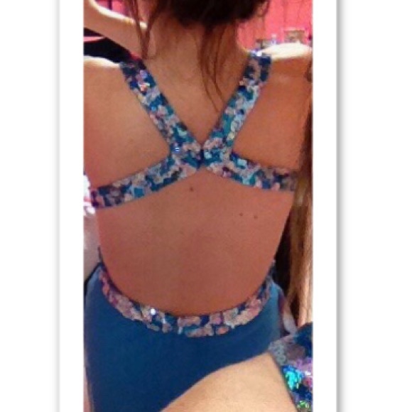 Prom dress - Picture 4 of 4